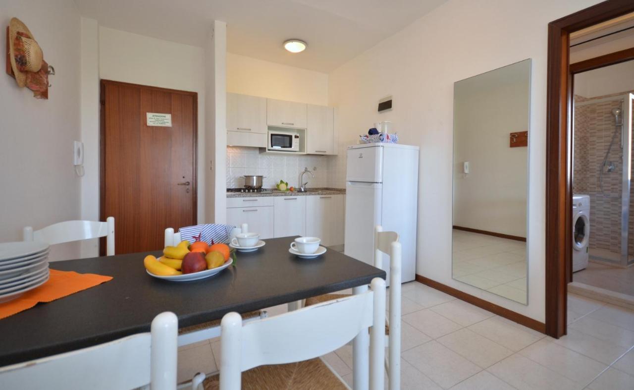 Residenza Alisei Daire Lignano Sabbiadoro Dış mekan fotoğraf